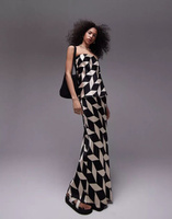 Асимметричная атласная юбка Topshop с геометрическим принтом в черно-белой цветовой гамме