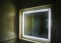 Прямоугольное зеркало с узором и подсветкой 50 х 70 см