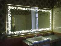 Прямоугольное зеркало с узором и подсветкой по периметру 50 см х 70 см