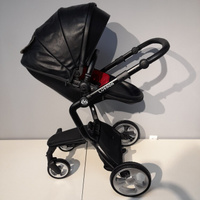 Детская коляска-трансформер Luxmom A68 -2 в 1 эко кожа, цвет черный