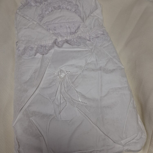 Конверт и одеяло на выписку для новорожденного "Бусинка" цвет белый