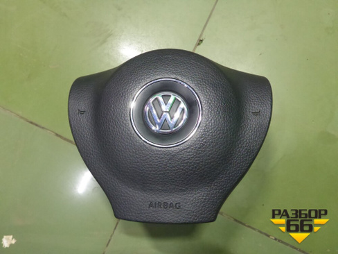Подушка безопасности в рулевое колесо (3C8880201L) Volkswagen Passat-CC с 2008г