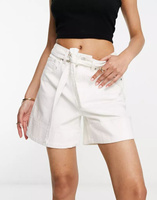 Белые джинсовые шорты Vero Moda с завязкой на талии