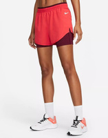 Красные шорты 2 в 1 Nike Tempo Luxe